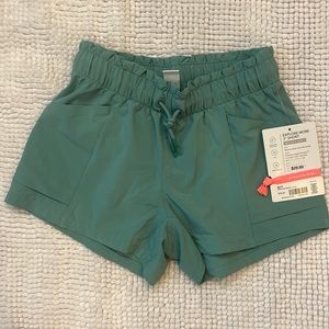 Athleta girls shorts size 7